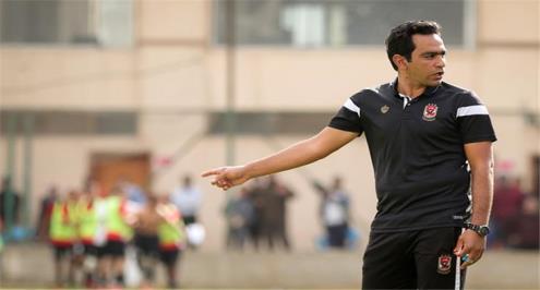 عادل مصطفى: طارق حامد هو قلب الزمالك.. ورمضان صبحي الأفضل بدنيا في مصر